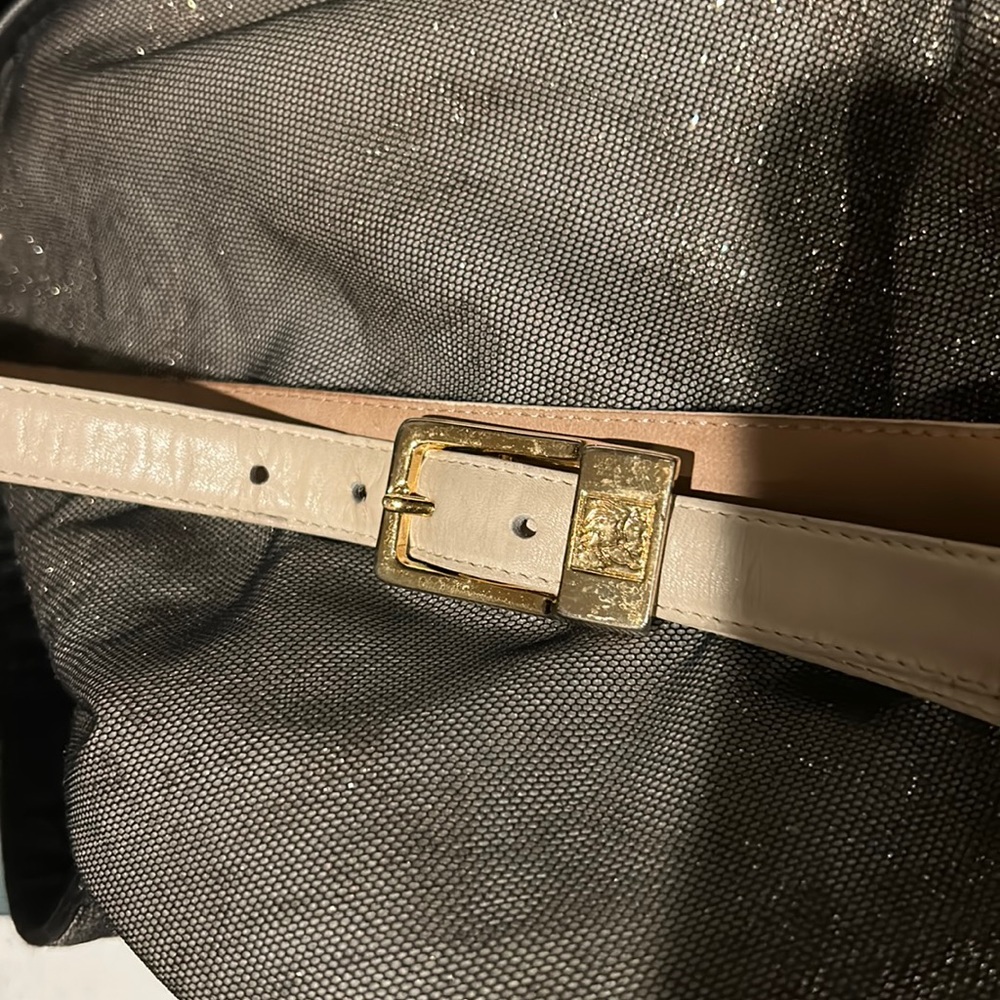 Beacon Hill Beige Skinny Leather BeltGold Clasp